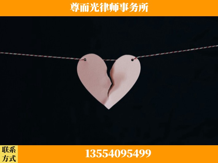 恩施-"法律 + 新媒体" 融合创新